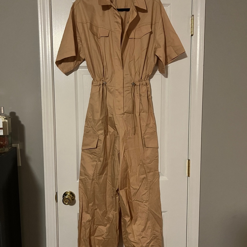 Zara drawstring jumpsuit. Small. New. Salmon